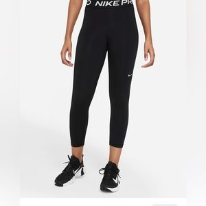 Nike Women’s Pro 365 Crop Tights. Small. New without tags.